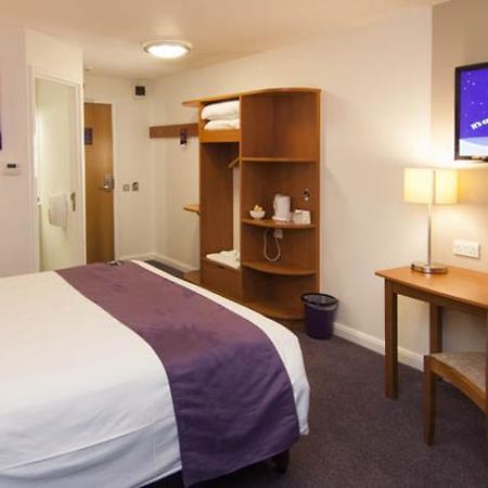 Premier Inn Glasgow East Kilbride - Peel Park 外观 照片
