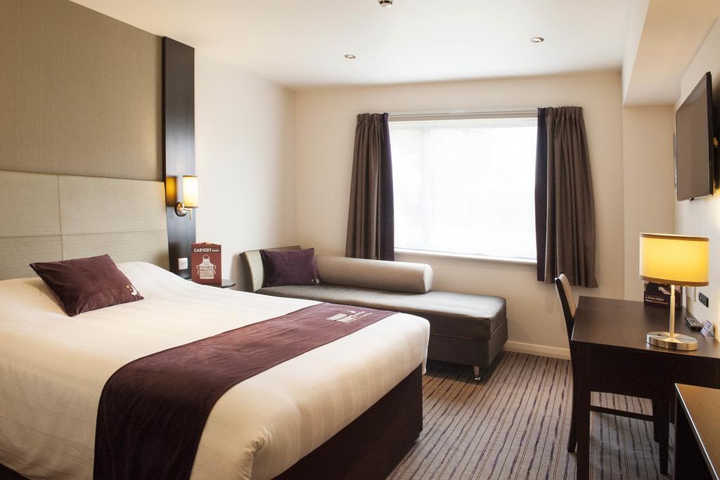 Premier Inn Glasgow East Kilbride - Peel Park 客房 照片